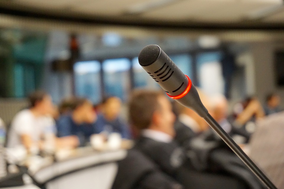 Microphone 704255 960 720